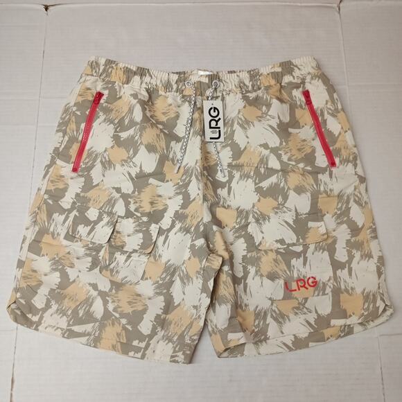 Men's LRG Lifted Research Camouflage Cargo Shorts Size XL - Picture 1 of 5